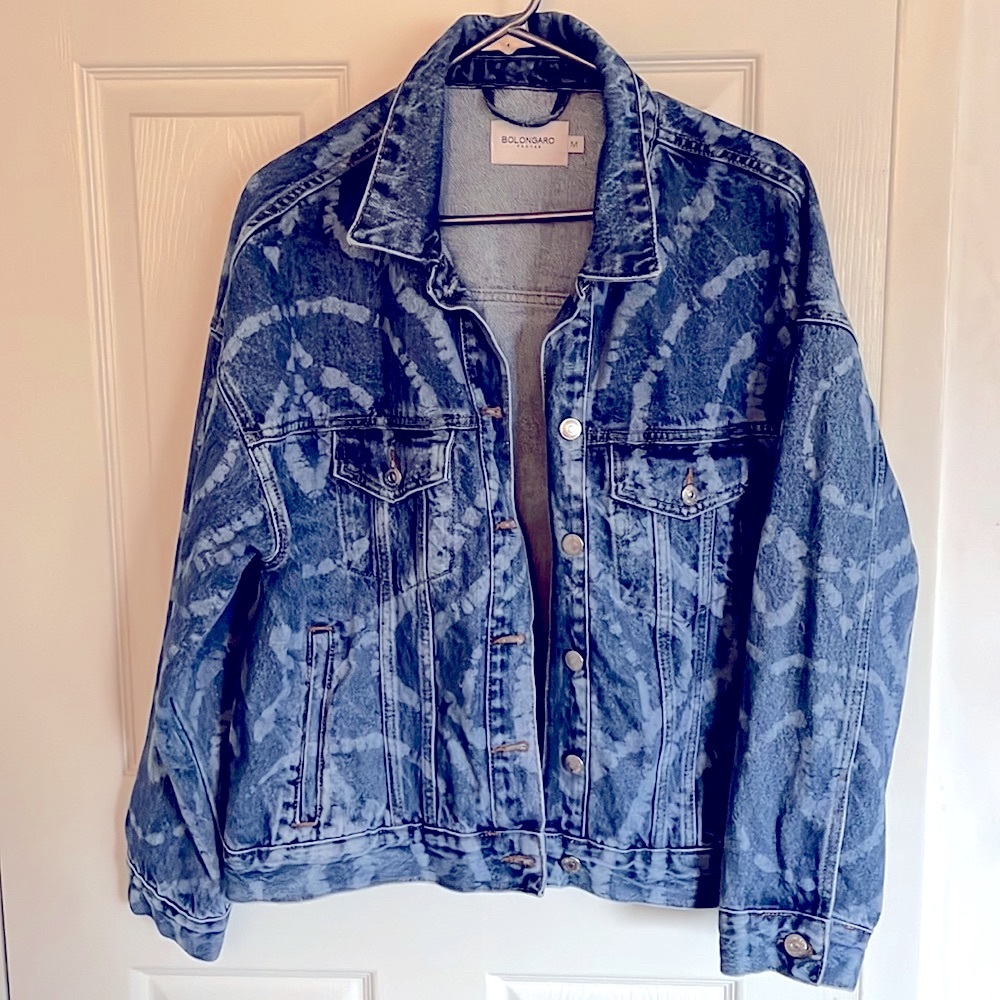 NWOT Bolongaro Trevor Sierra oversized tie dye denim jacket. Size Medium.